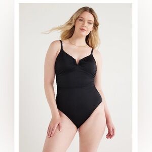 Time and Tru Women's V Wire Swimsuit, 1-Piece, Sizes L